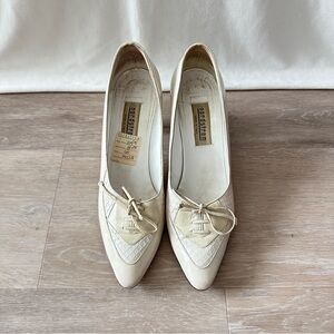 Vtg Nordstrom Elegant Cream Women's Heels Italy Size 9